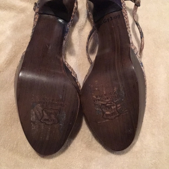 Stuart Weitzman snake skin elegant open toe shoes - Picture 4 of 7